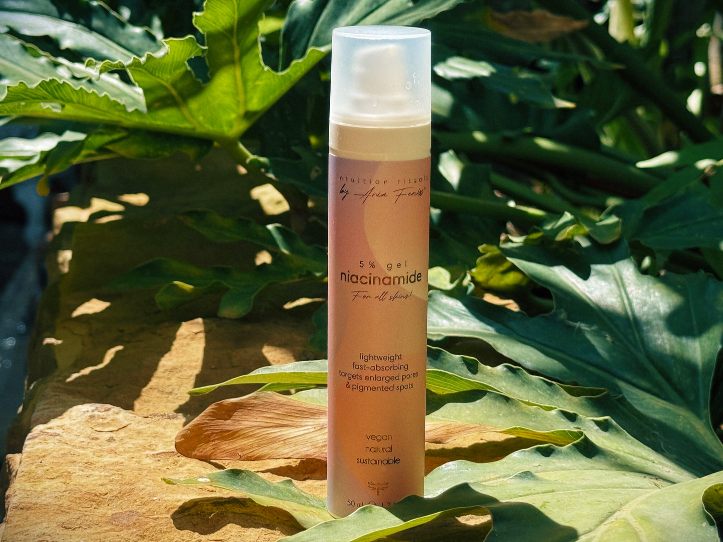the niacinamide (targets pores & spots)