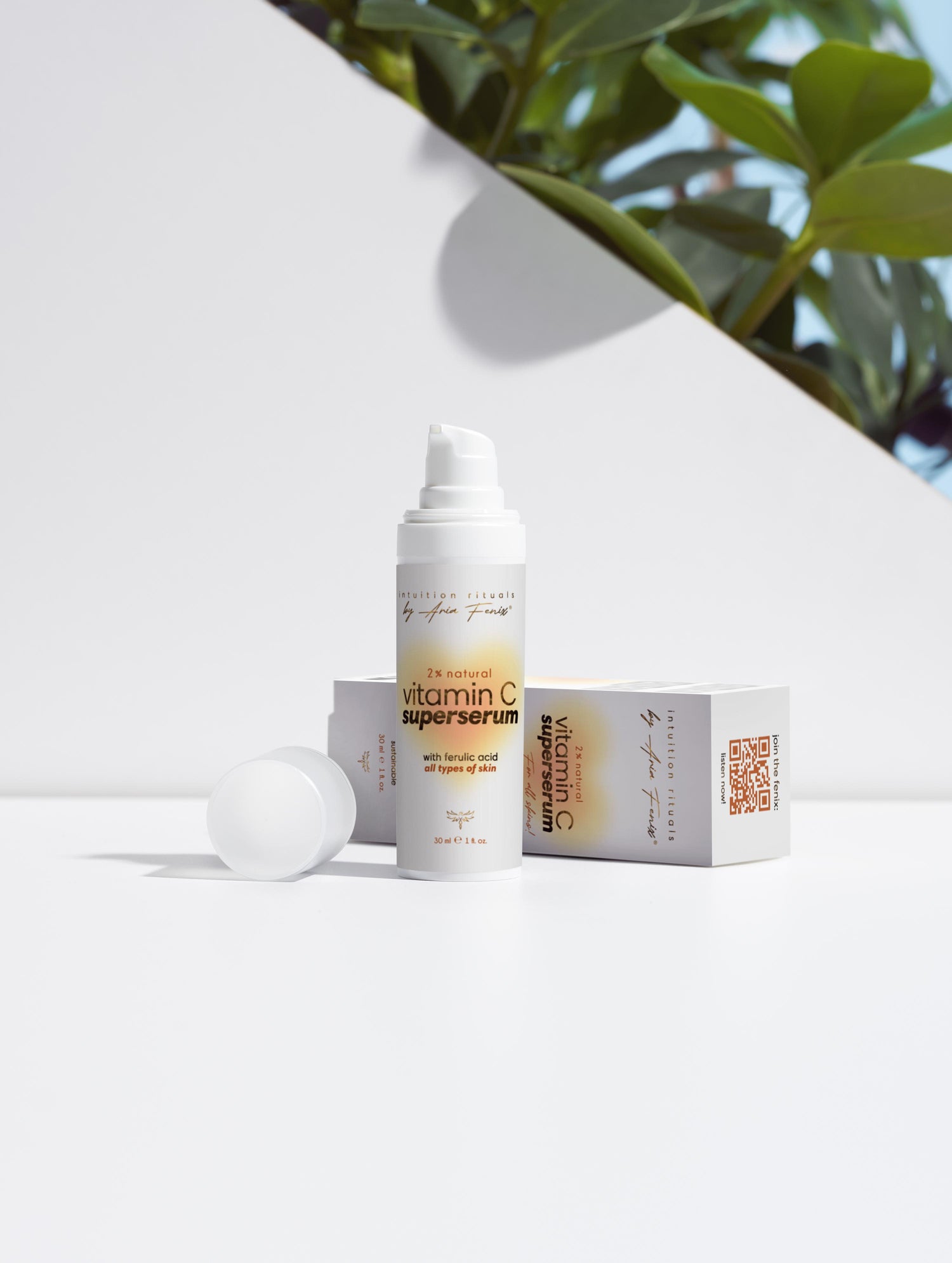 the vitamin C superserum (infused with hyaluronic & ferulic acid)