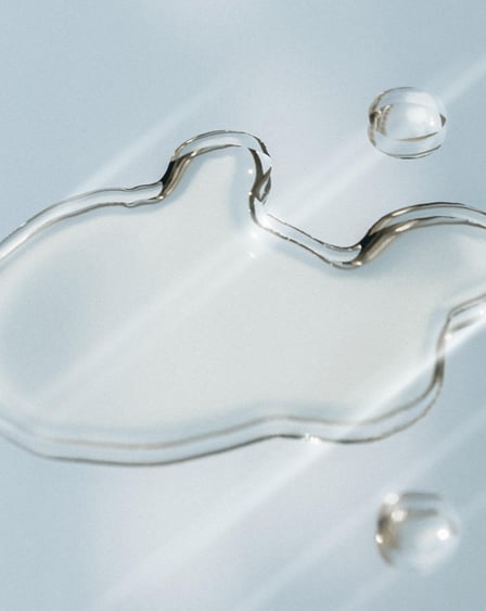 the micellar water (infused with hyaluronic acid)