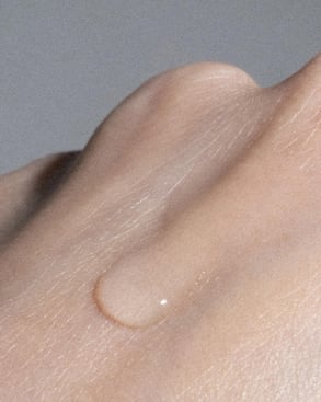the micellar water (infused with hyaluronic acid)